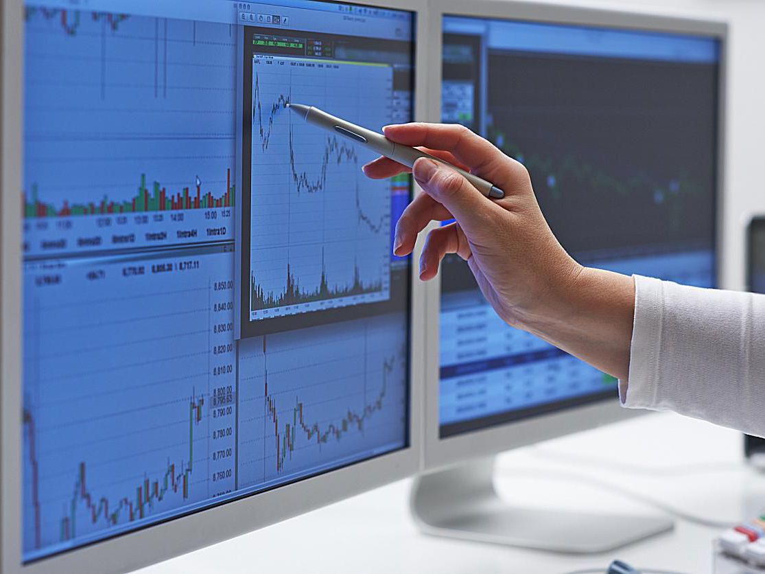 Aspekty handlu ze wskaźnikiem Punktów Zwrotnych